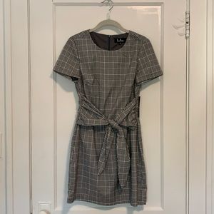 plaid lulu dress never worn ( tag still on) size s